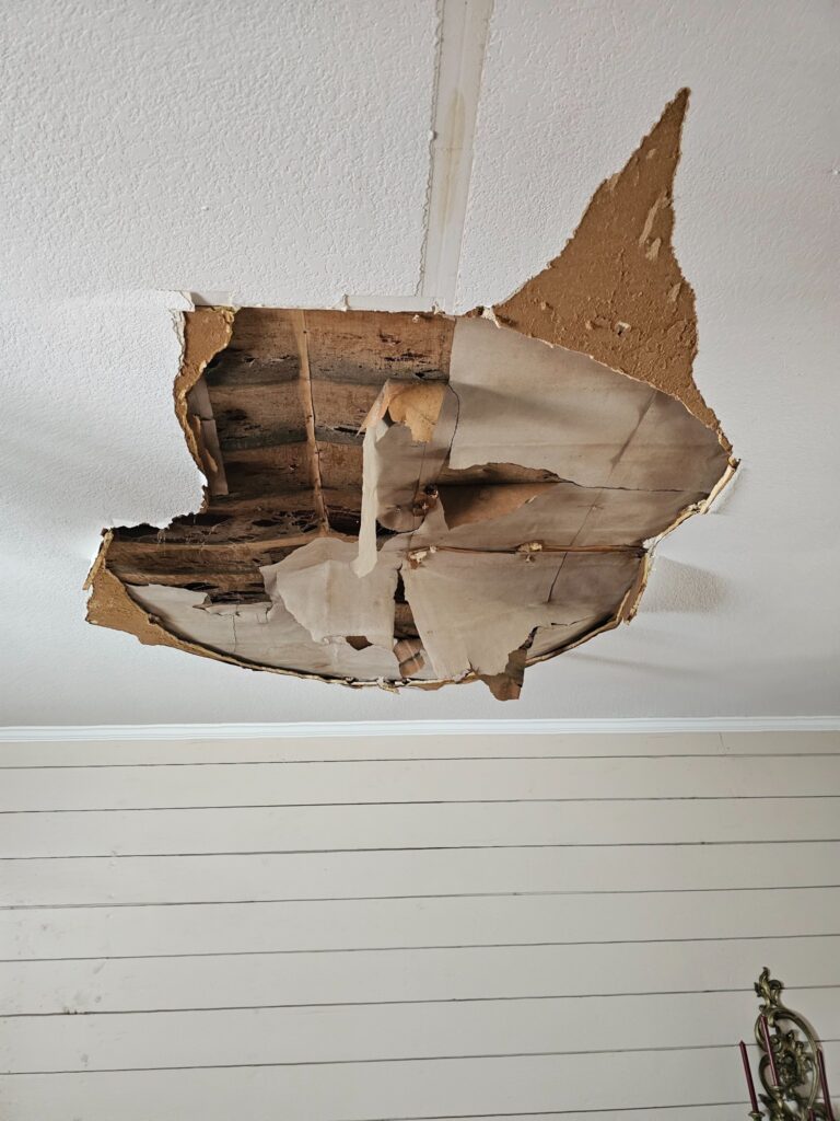 Water stain ceiling