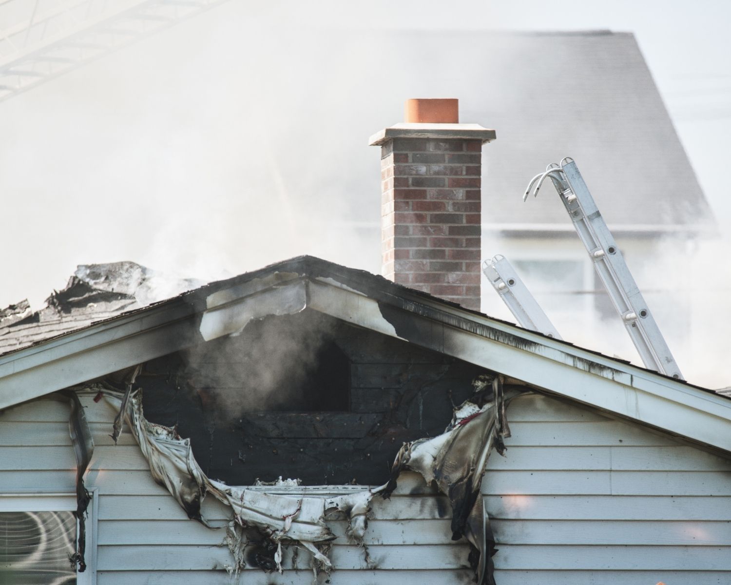 Roof showing smoke damage patterns