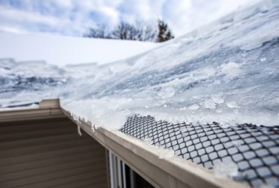 <strong>How to Prevent Ice Dams</strong>
