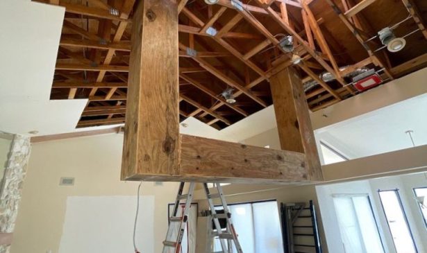 PuroClean of Fort Myers Shores doing mold removal.