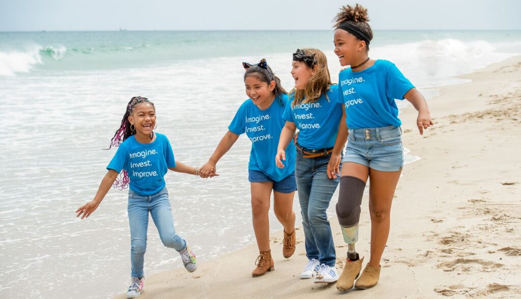 More Kids - Enjoying the beach