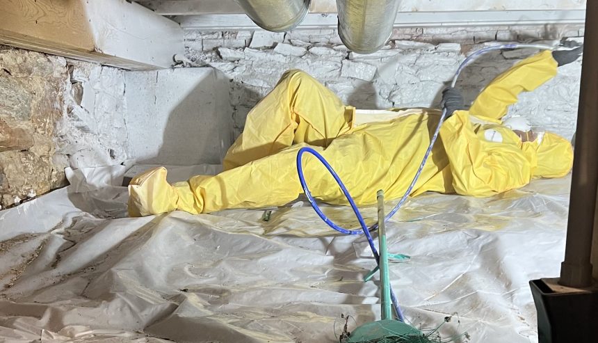 sealing crawl space