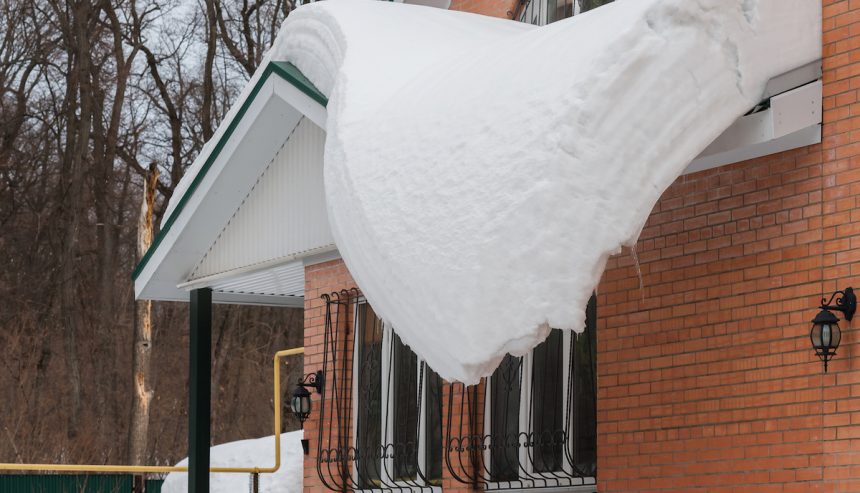 remove snow from a roof