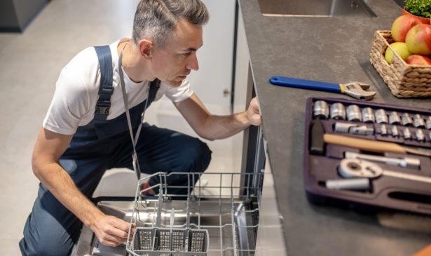 <strong>Tips for Leaky Dishwasher Prevention and Repair</strong>