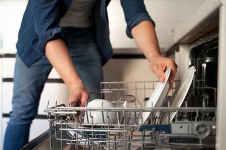 dishwasher leaking out- mold removal services in Zephyrhills, FL